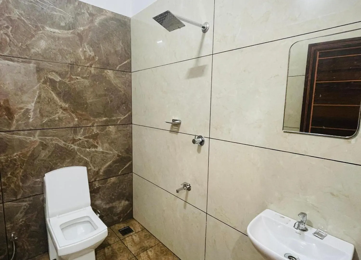 M R Holidays Vagamon Apartment